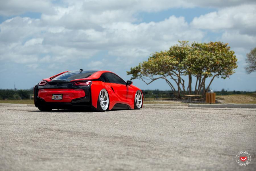  BMW i8 on Vossen Wheels (LC-108T) 2017 года  (фото 59 из 68)